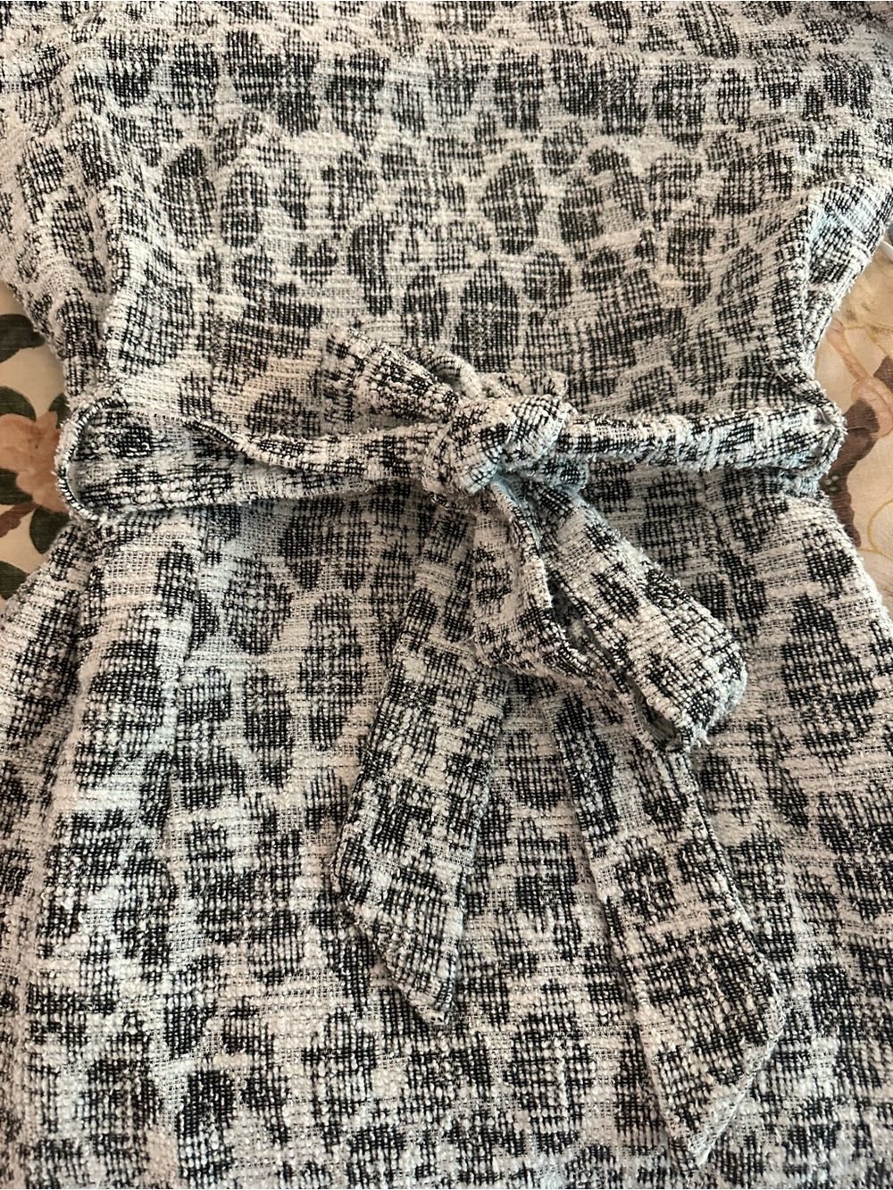 Dolan by Anthropologie Taleen Textured Tie-Waist Midi Dress Size Medium - Picture 7 of 8